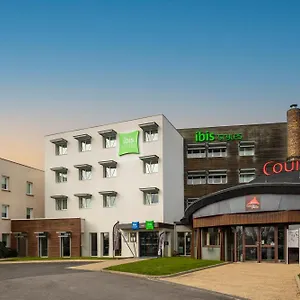 Ibis Styles Centre Bretagne Hotel